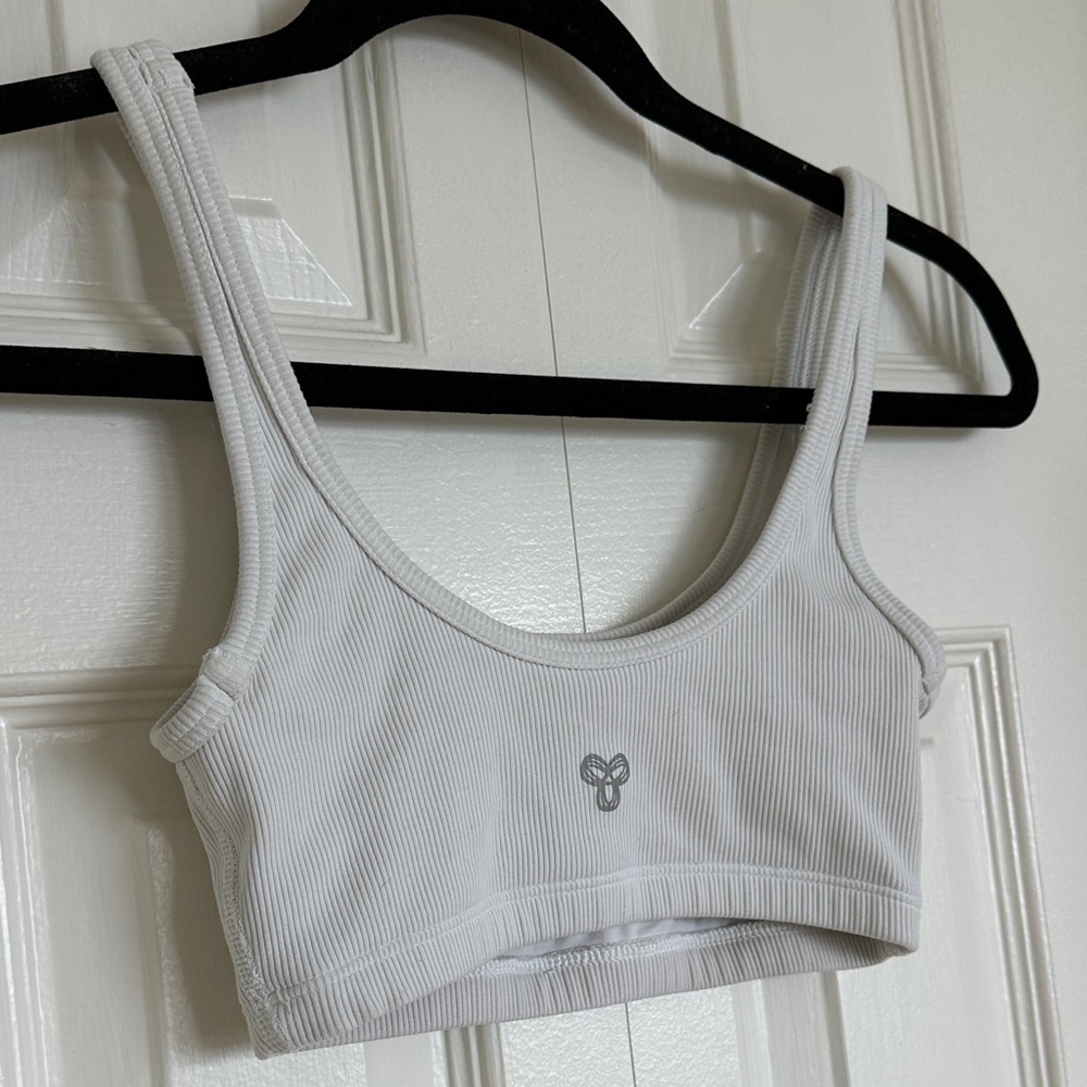 TNA White Ribbed Bra Tank - Picture 5 of 8